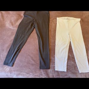 2 pairs of leggings medium